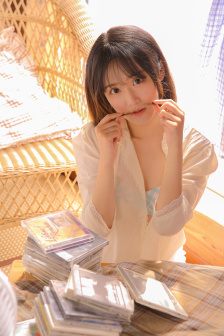 裸体女兵36姿